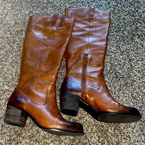 Jessica Simpson Chad Boot